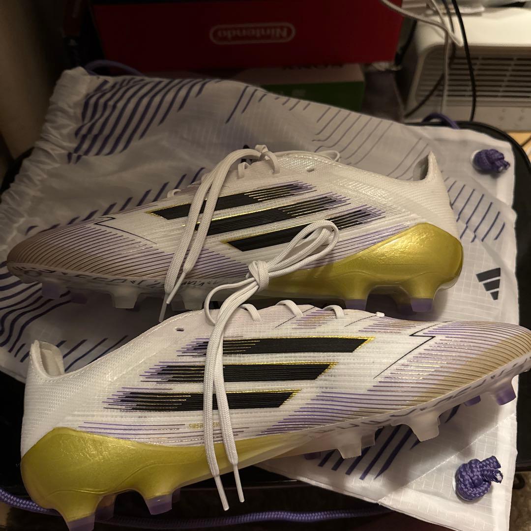 【超美品最終価格】F50 ELITE 27㎝ AG エリート