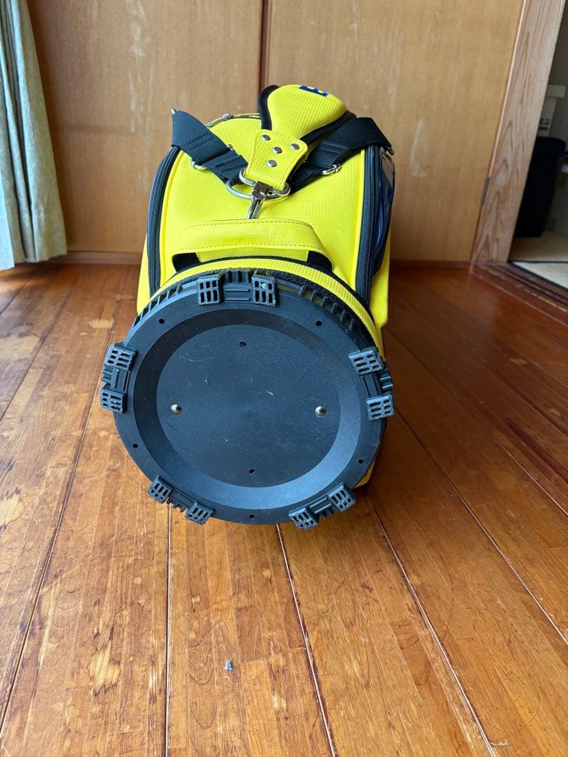 BRIDGESTONE TOUR B ゴルフバッグ