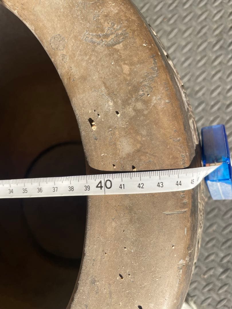 【大セール】火鉢 伝統的な彫刻模様