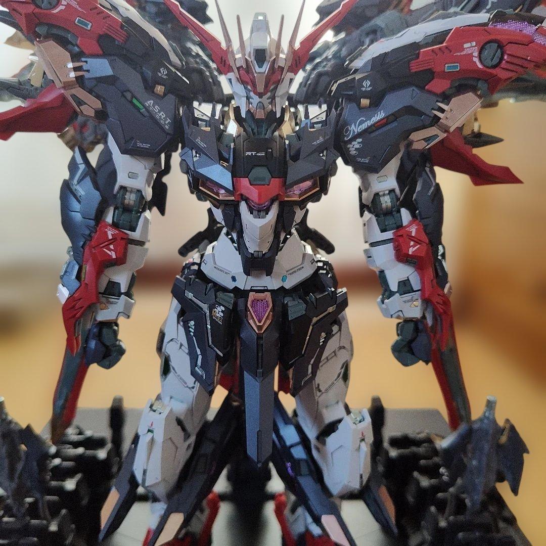 中華プラモ　無限維度　復讐の女神 ネメシス プラモデル完成品