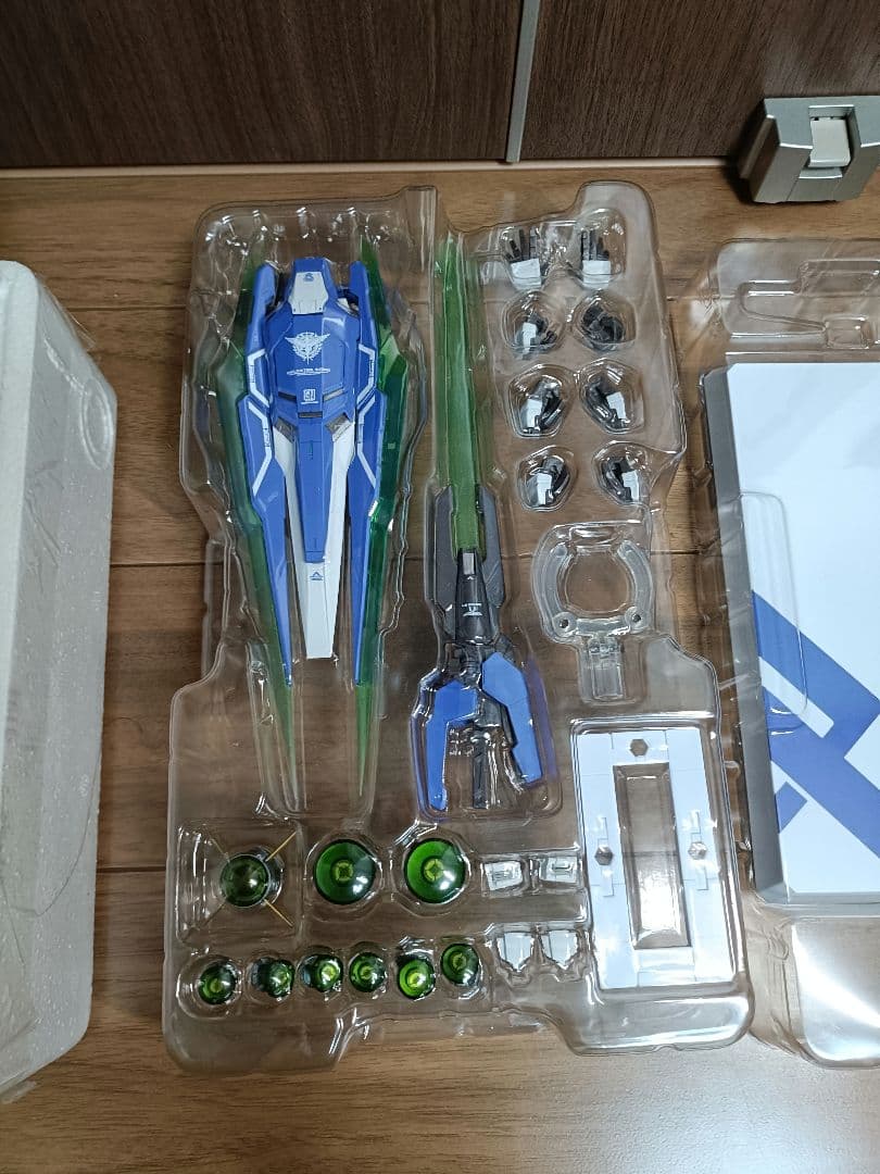 ほぼ新品 L BUILD メタルビルド ダブルオークアンタ