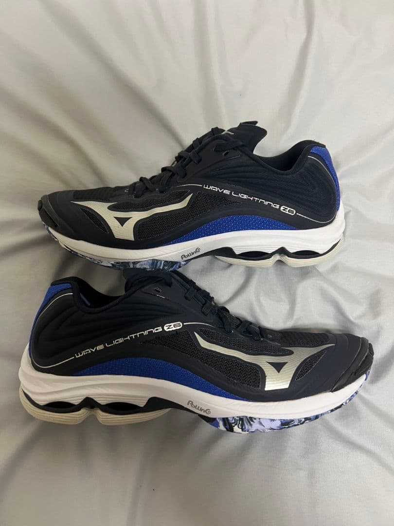 シューズ Mizuno Wave Lightning Z6
