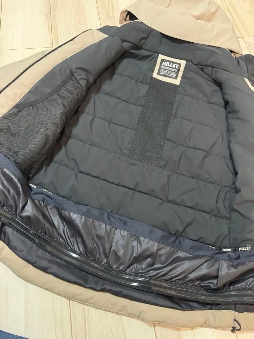 MILLET SARN JKT W ベージュ Lサイズ　スキーウェア
