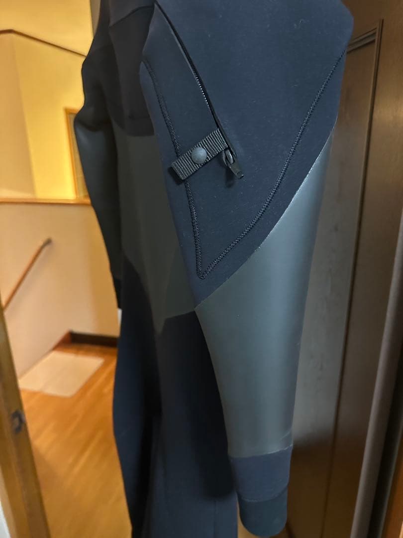 Axxe Classic フルスーツ ブラック/グレー　冬用