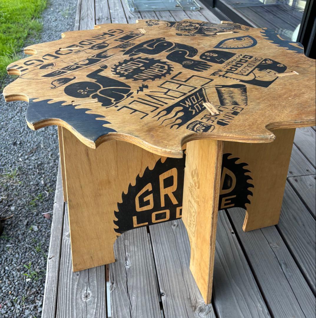 MomoGGGRIND LODGE ソーテーブル　全面刷り