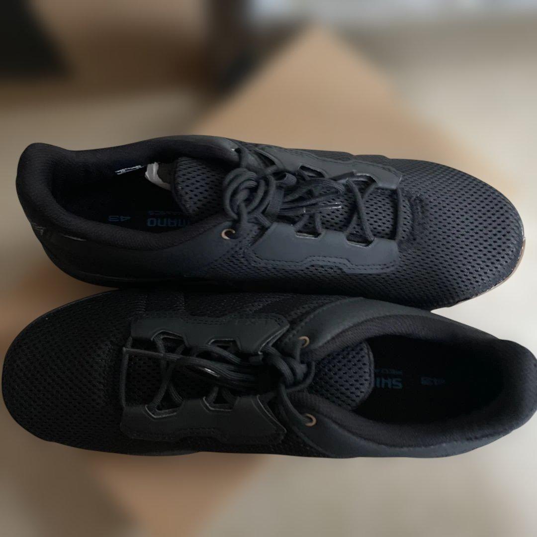 スポーツシューズ ブラック メッシュ サイクリングシューズ　27cm