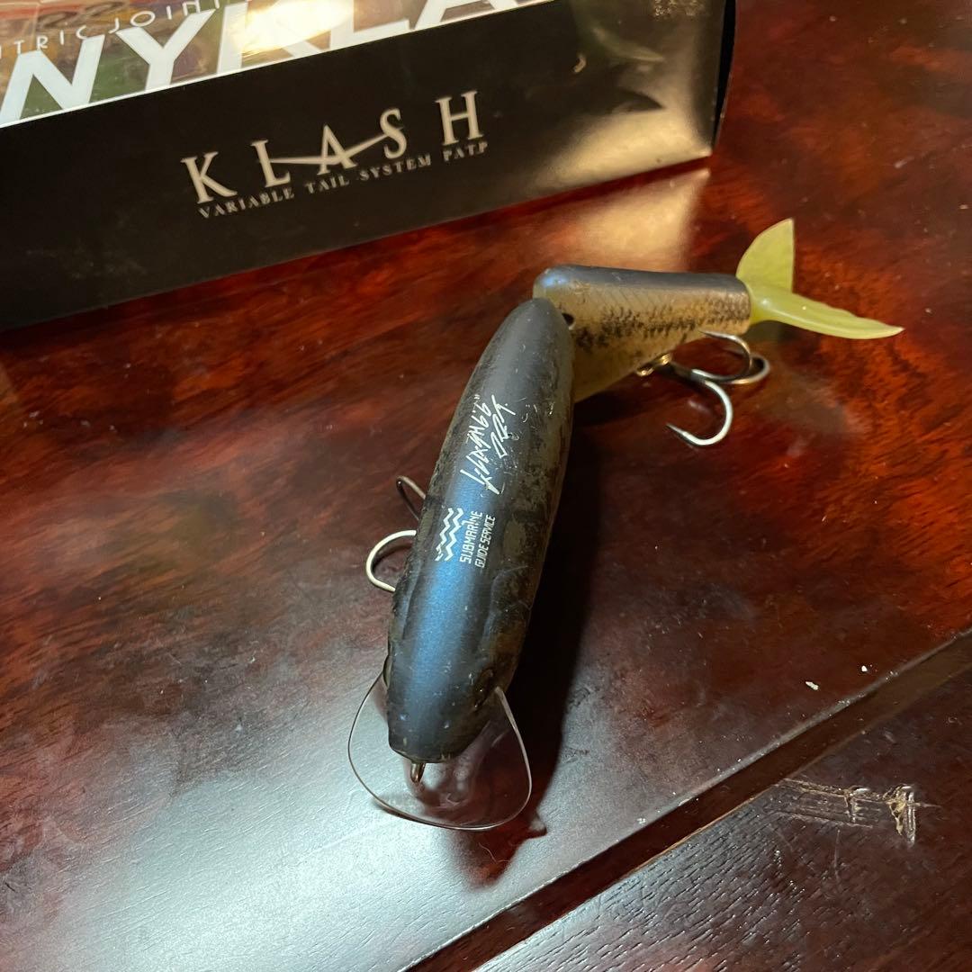 タイニークラッシュ TiNYKLASH LOW ドランカーバス