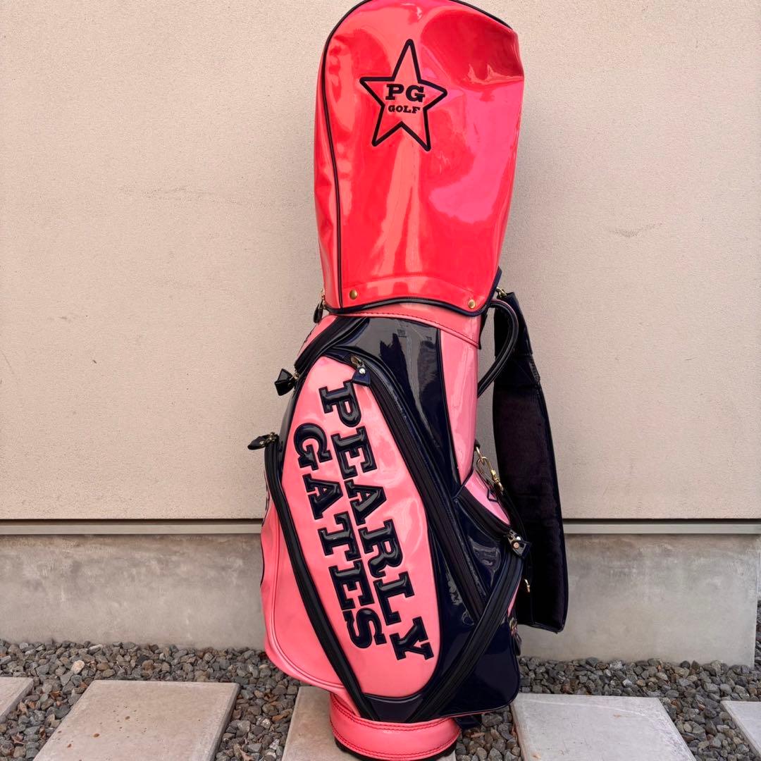 パーリーゲイツ　エナメル キャディーバック　ピンク/ネイビー 9.5型