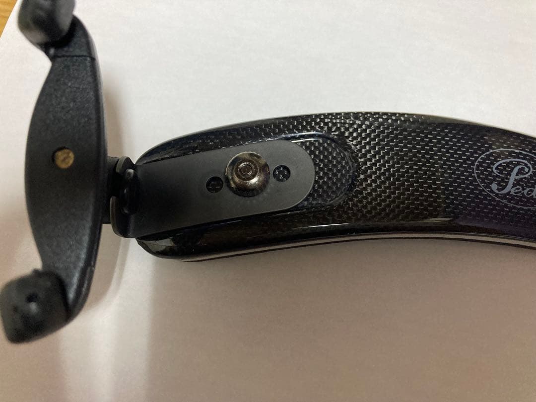 Pedi ペディバイオリン肩当て　4/4サイズ 　il gladio類