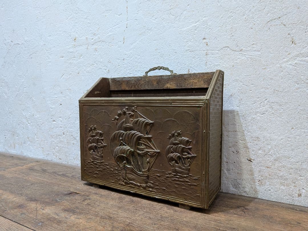 1129 イギリスアンティーク　マガジンラック　雑誌入れ　ケース　英国ビンテージ