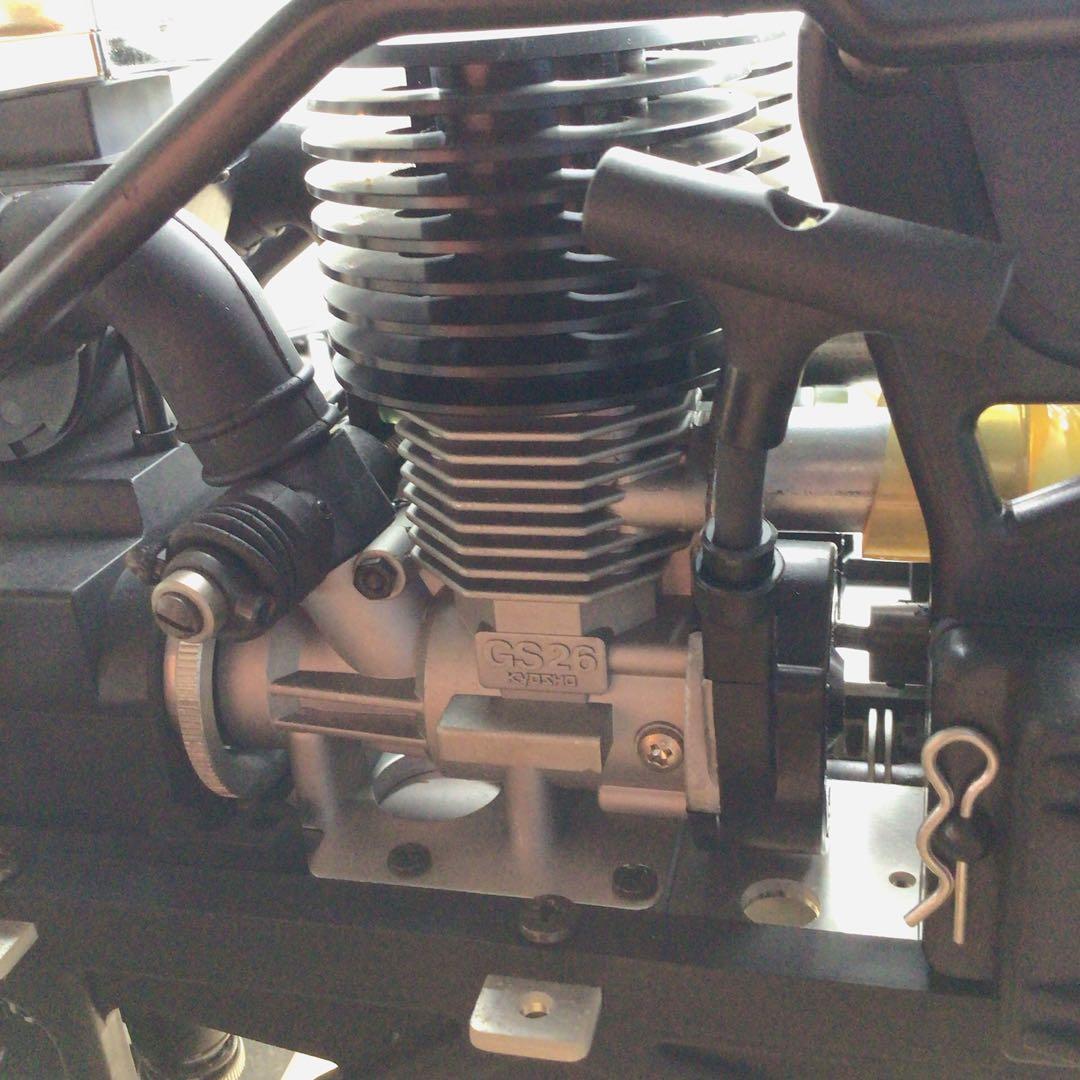 京商　ギガクラッシャーGIGA CRUSHER 1/8スケールラジコン