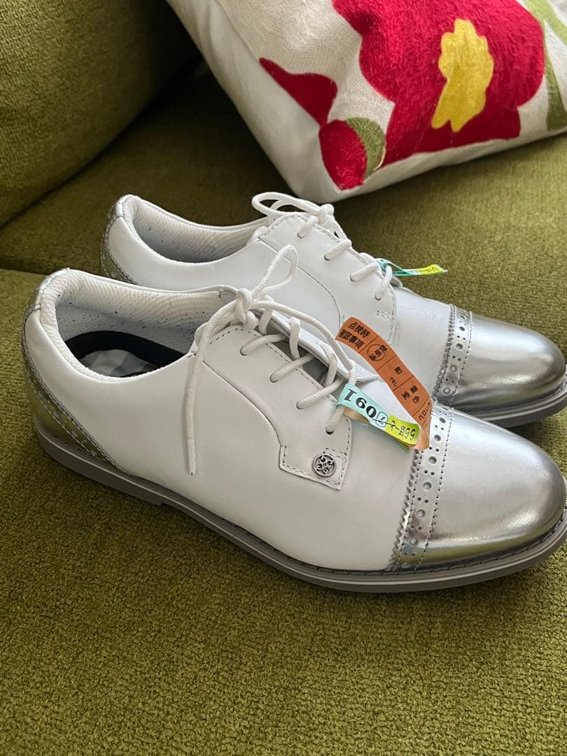 【hana】ゴルフシューズ ホワイト/シルバー【ジーフォア】