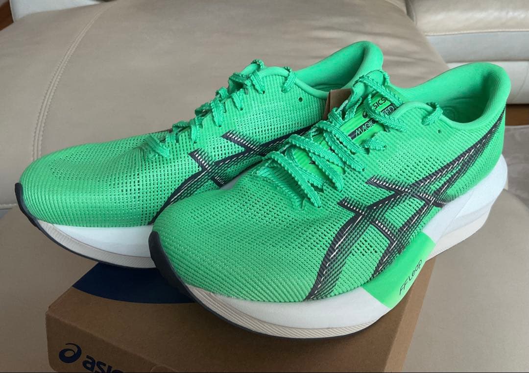 アシックス MAGIC SPEED ５