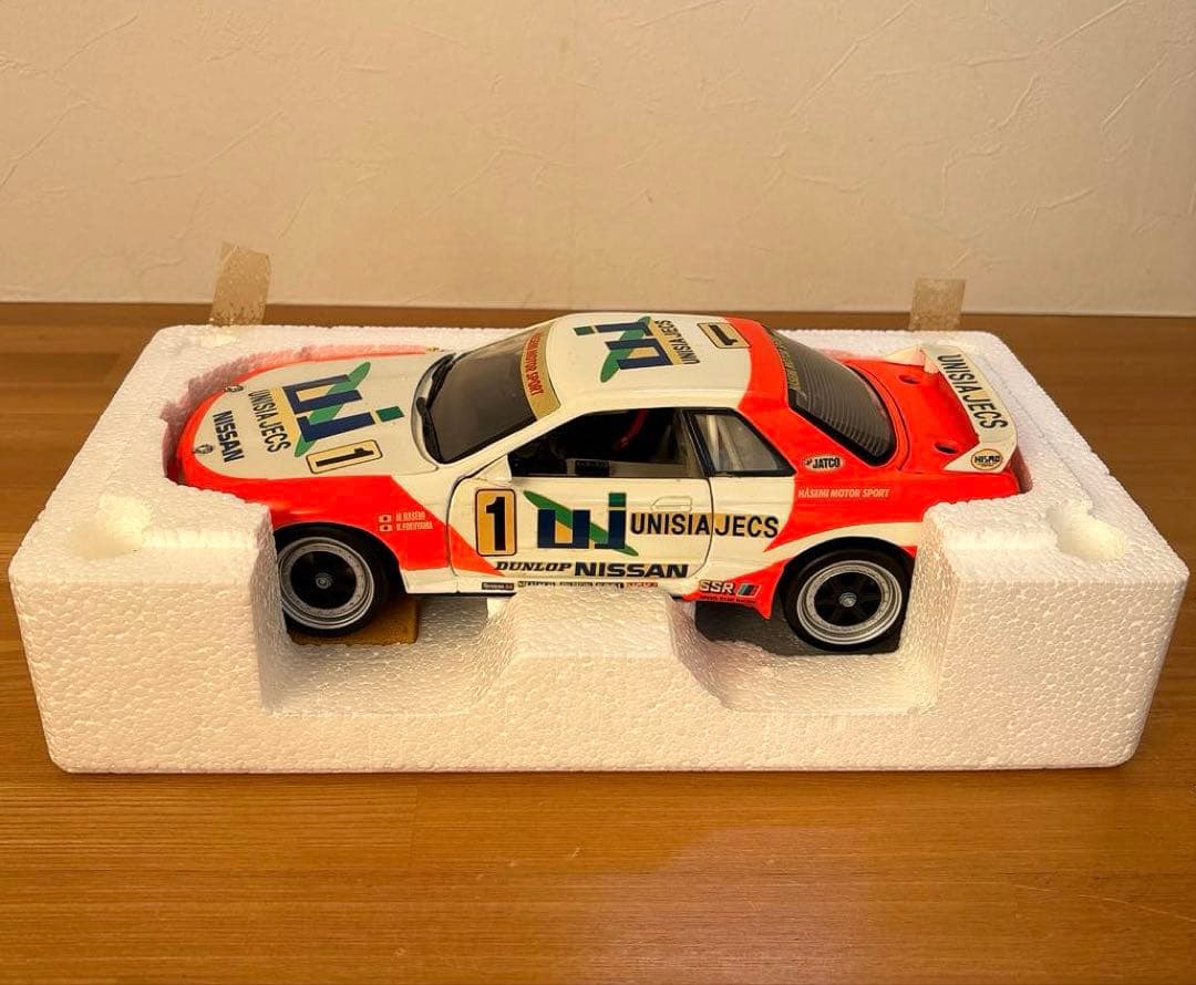 京商　ダイギャストカーコレクション　ユニシアジェックススカイライン