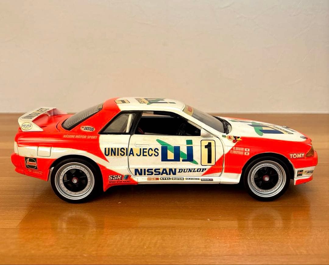 京商　ダイギャストカーコレクション　ユニシアジェックススカイライン