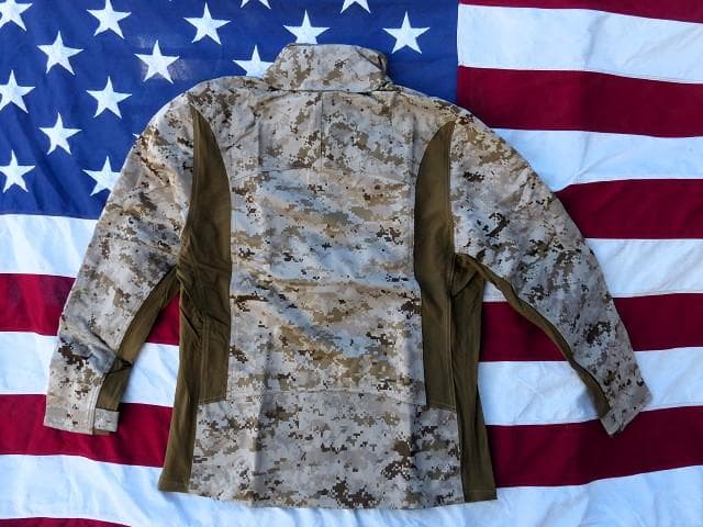 米軍実物　USMC　180S コンバットデザートジャケット M　マーパット　07