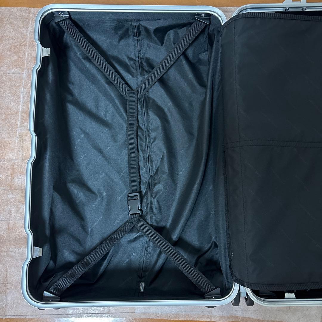 【新品未使用】【非売品】メルセデス　ベンツ　オリジナルスーツケースケース　65L