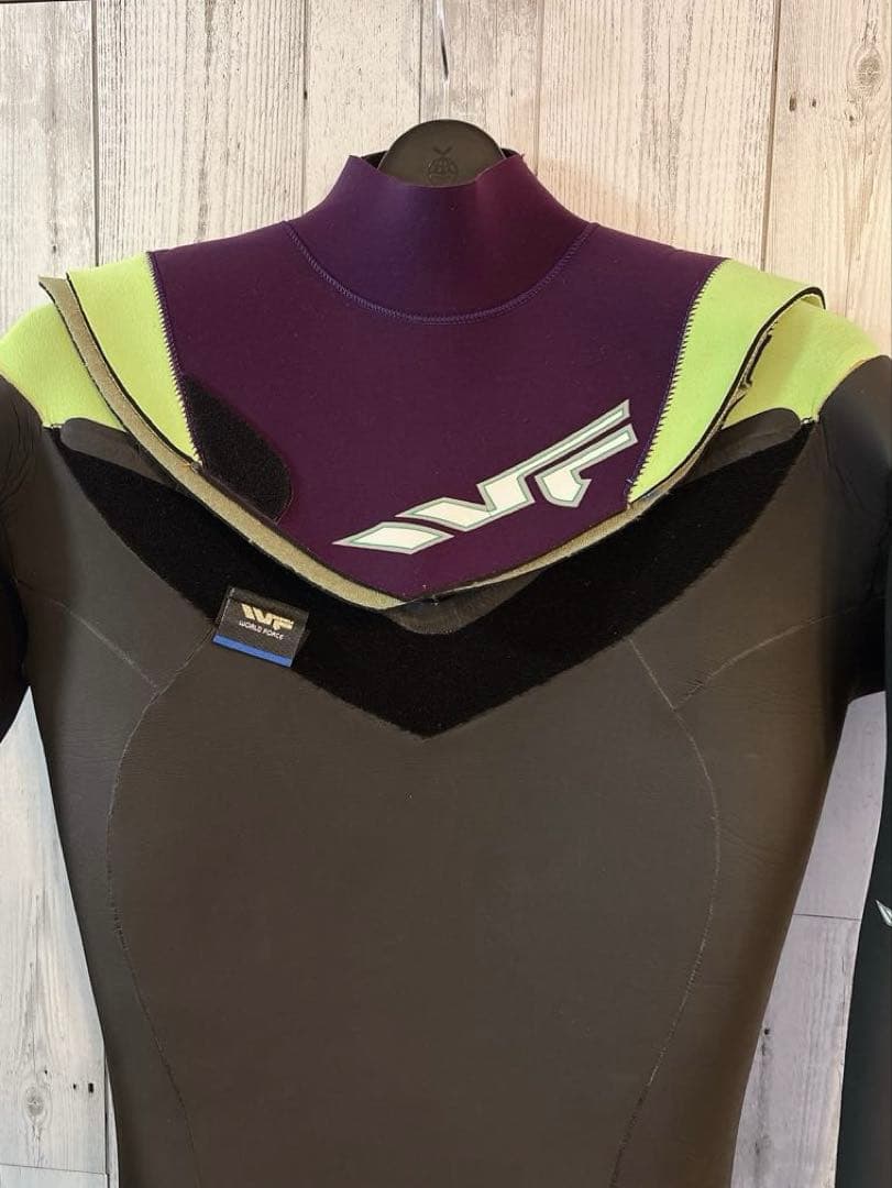 WORLD FORCE 極暖エアフレイム★ 5×3mmセミドライ ウェットスーツ