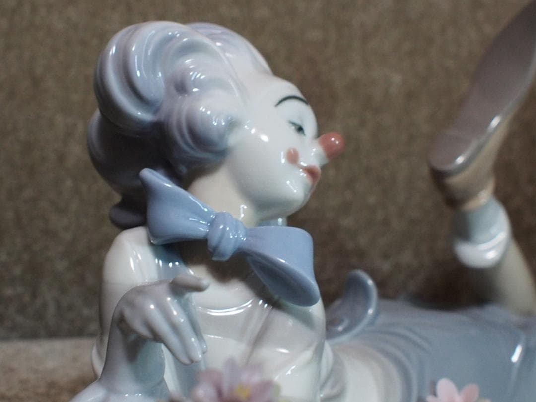 ★　LLADRO リヤドロ ピエロの手品 人形 フィギュリン 共箱 ・美品