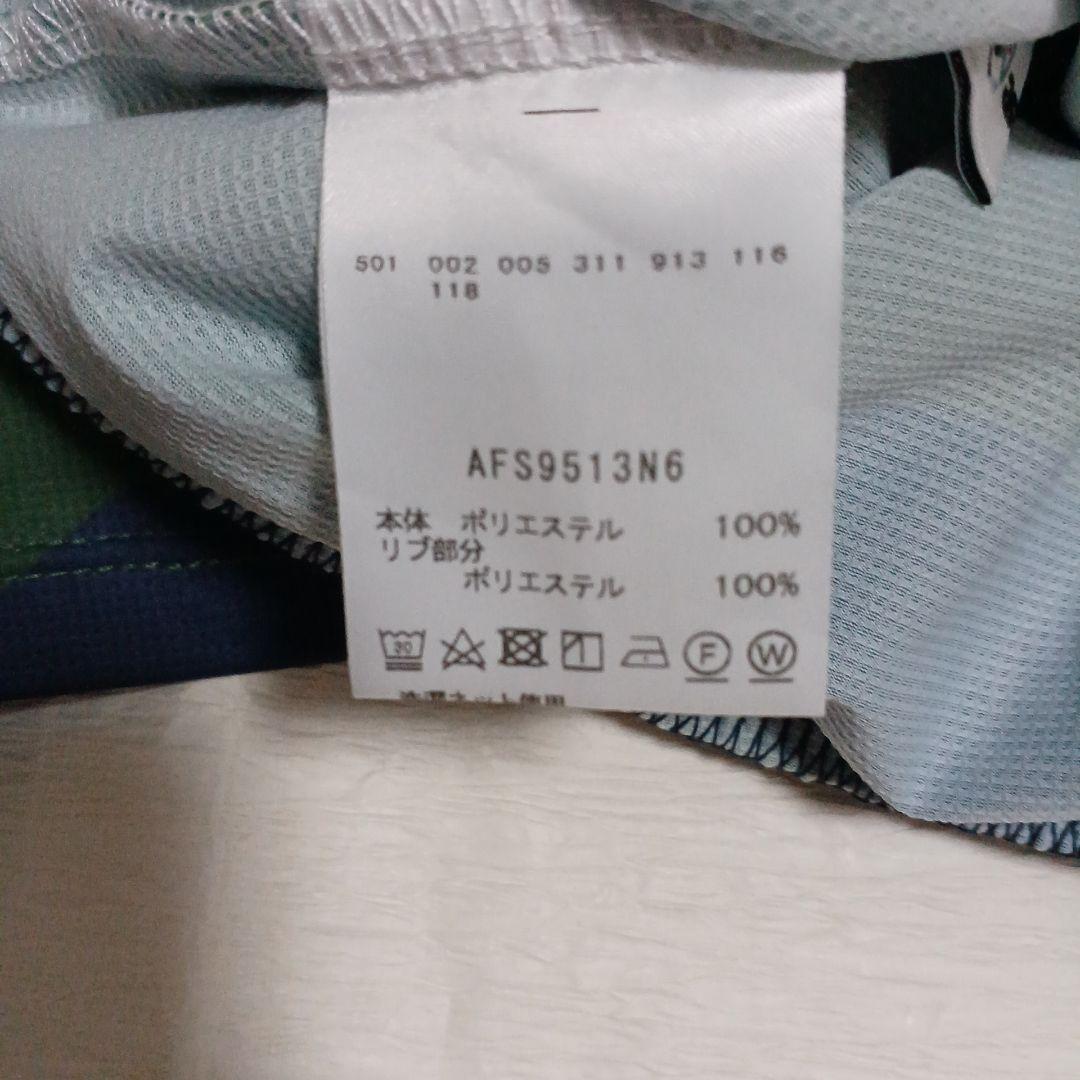 and per se総柄プリント半袖モックネックシャツ（レディース）人気のカーキ