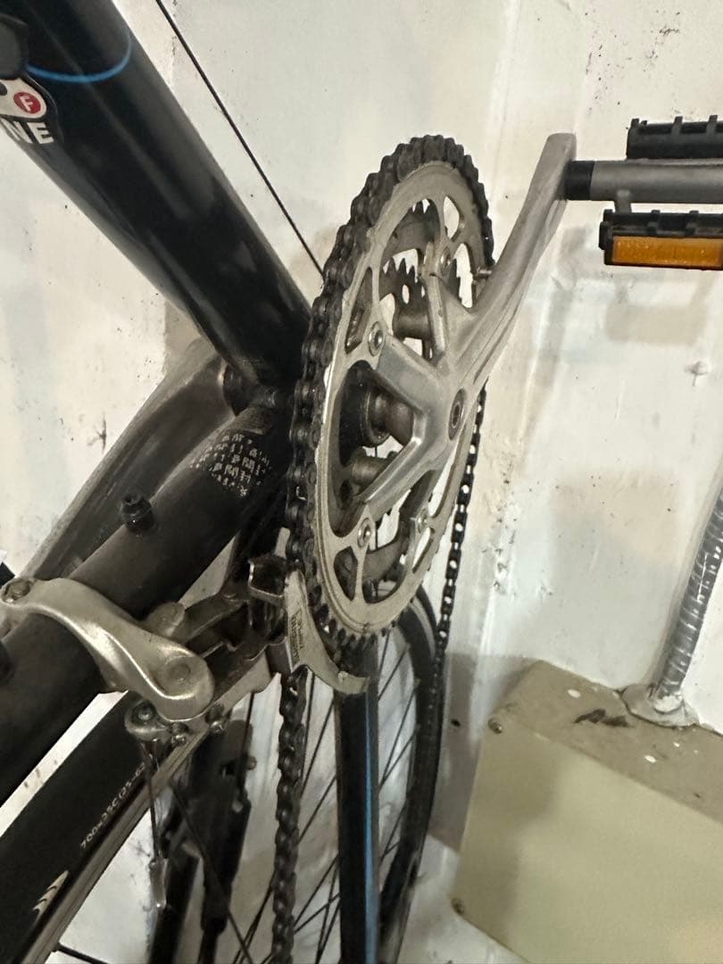 GIANT ロードバイク 引き取りのみ 現状渡し タイヤ空気抜け