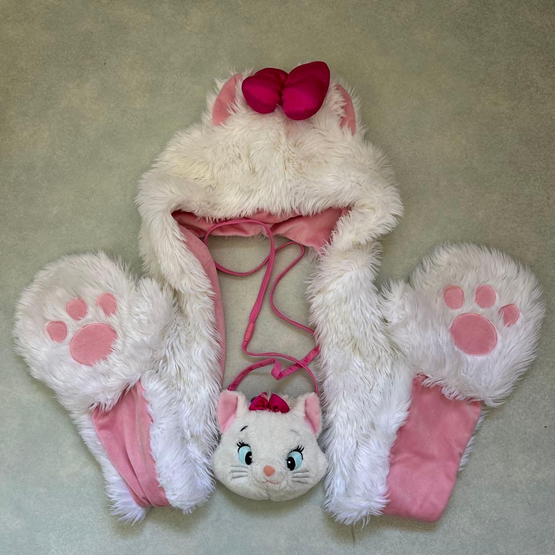 ディズニー　フード付きマフラー　マリーちゃん　ファンキャップ　パスケース