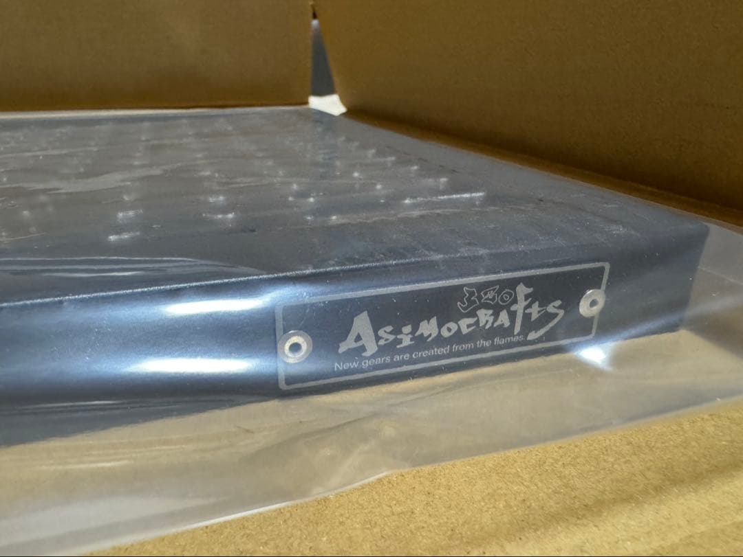 サンゾー工務店　アイアンテーブル　低っ