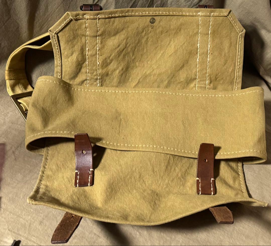 日本軍陸軍 十一年式軽機関銃 弾嚢(弾匣嚢)後期型 ＋紐セット でくの房