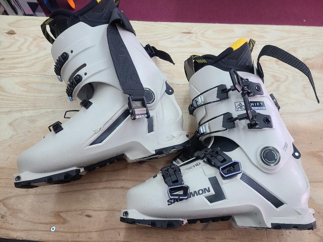 26-26.5 SALOMON SHIFT PRO 130 ツーリングブーツ