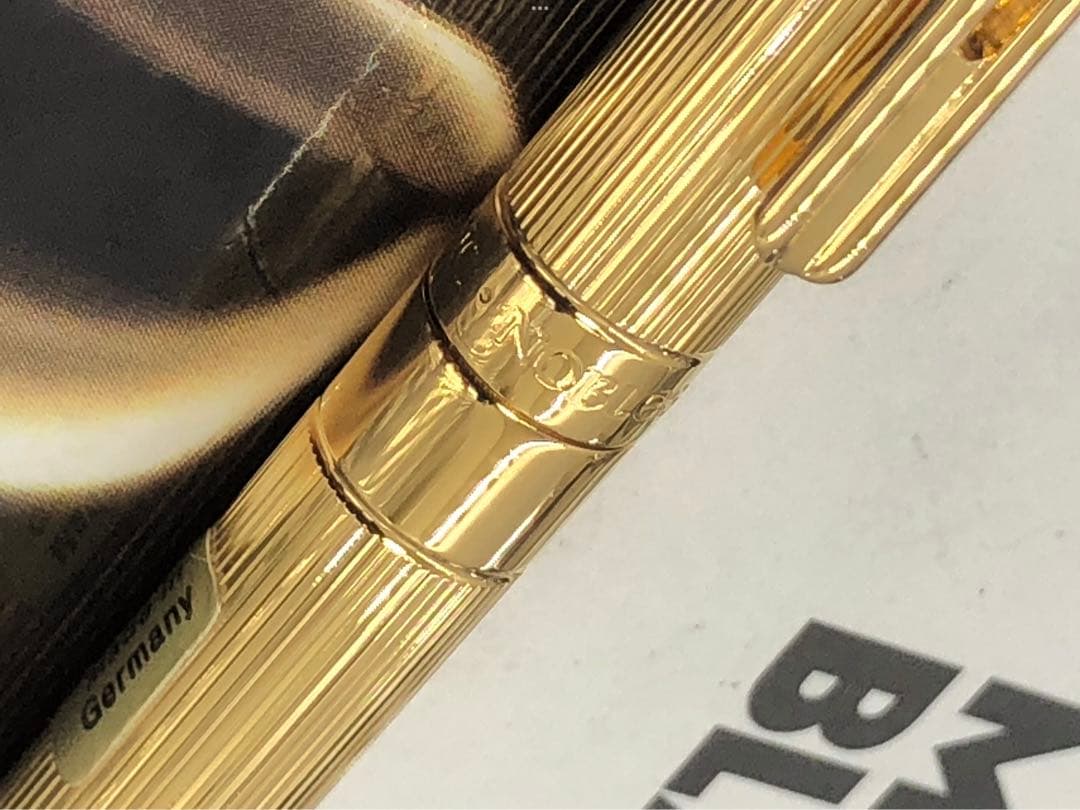 モンブラン　未使用！金運を引き寄せる黄金色！★輝く総金張り稀少なノブレス・ドゥエ