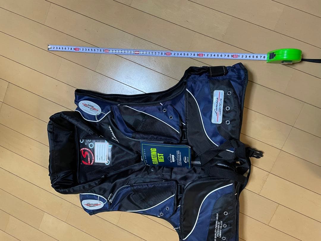 枕付　フローティングベスト