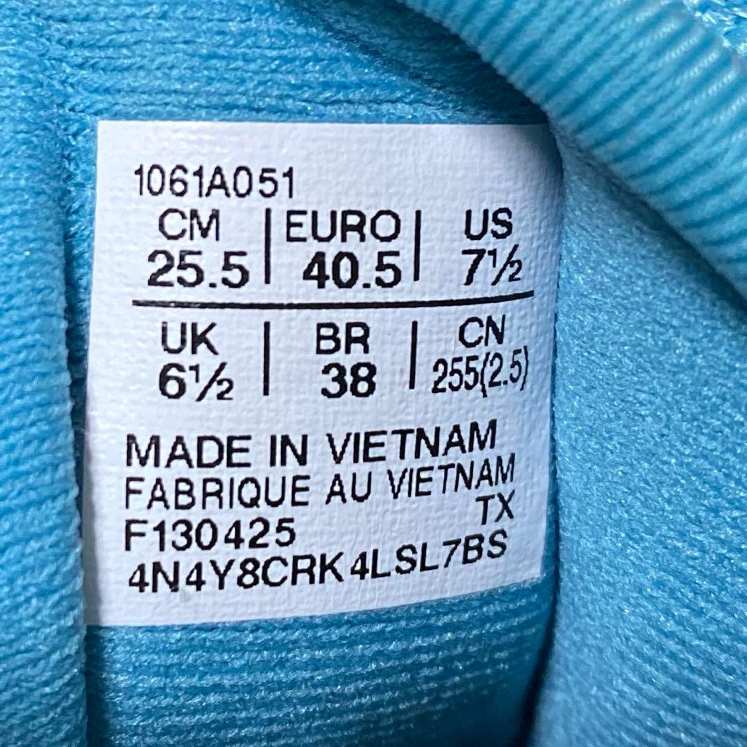 asics NOVA SURGE low 2 ノヴァサージlow2 25.5cm