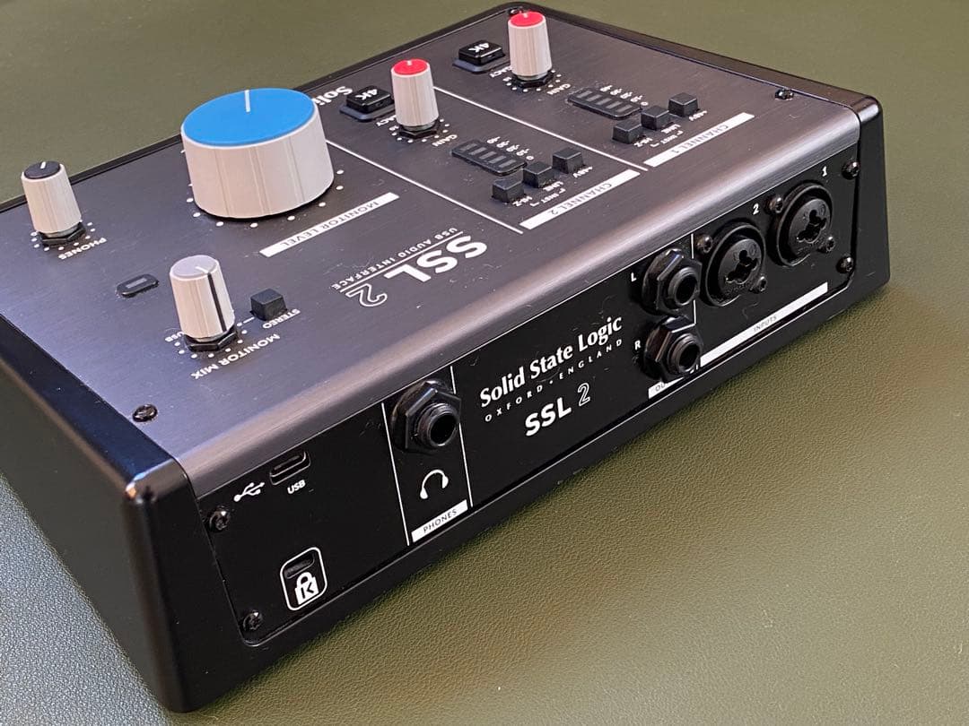 Solid State Logic SSL2 オーディオインターフェイス
