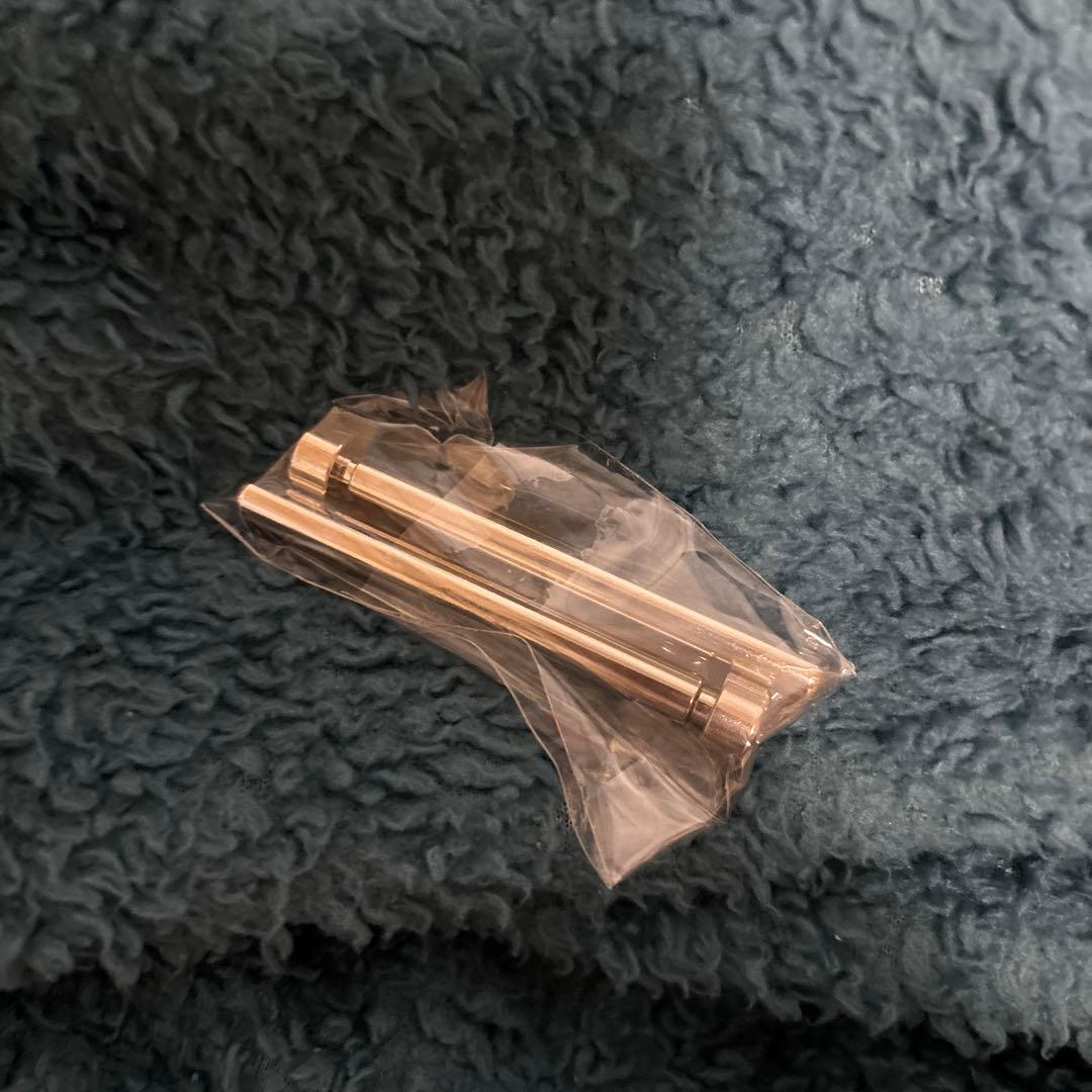 イコラブ 髙松瞳 ラッフル 2等 直筆サイン入りアクリルパネル