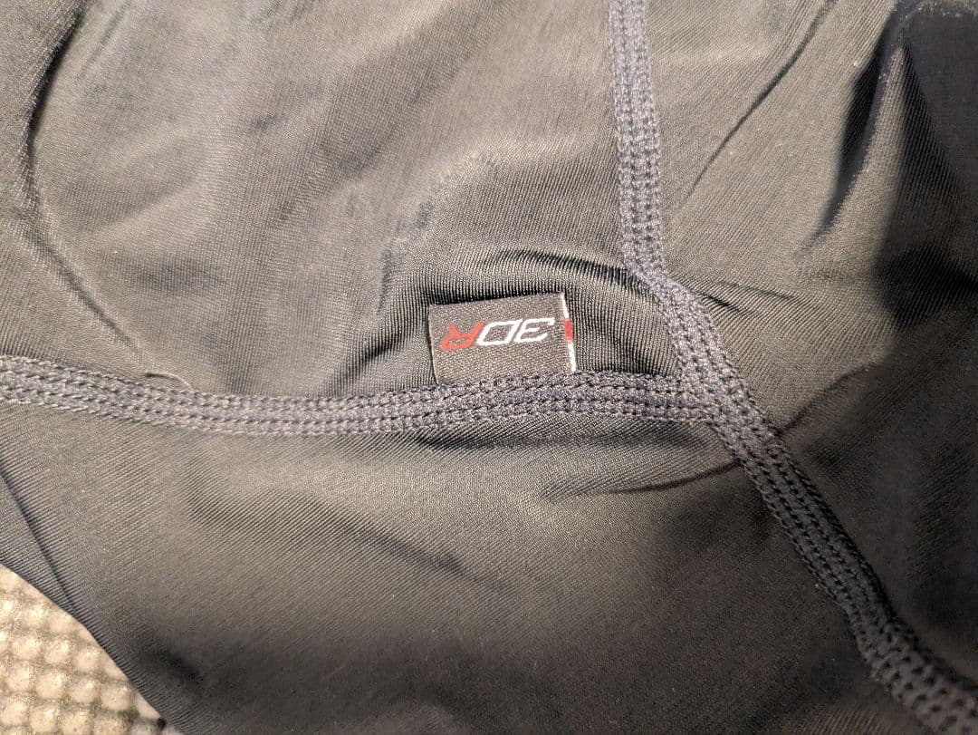 パールイズミ　コールドシェイド ビブタイツXLサイズ