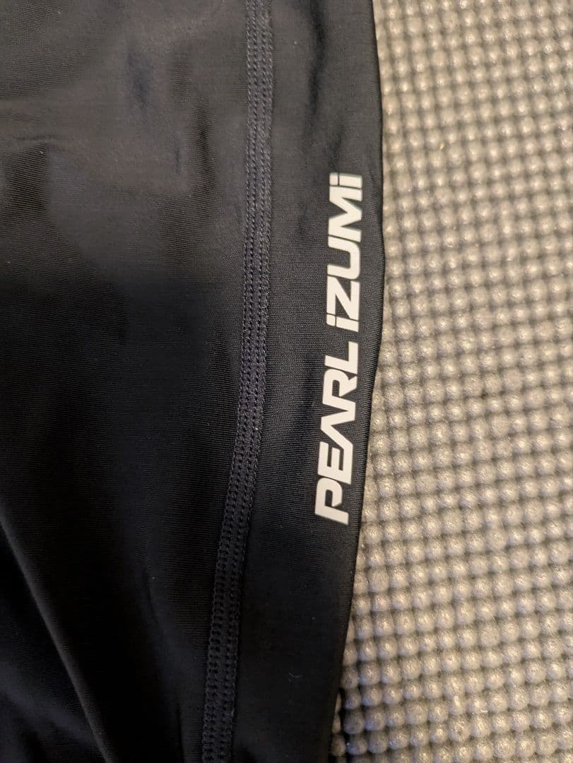 パールイズミ　コールドシェイド ビブタイツXLサイズ