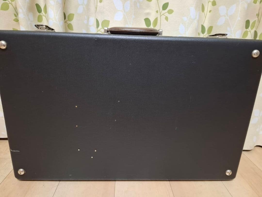 ハンスホイヤー　B♭シングルホルン5ロータリー　Fナチュラル管付き