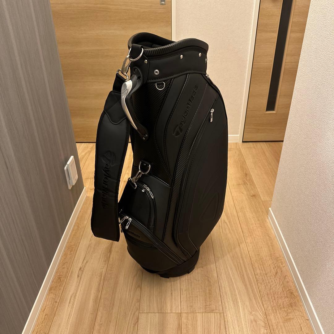 TaylorMade ブラック キャディバッグ美品
