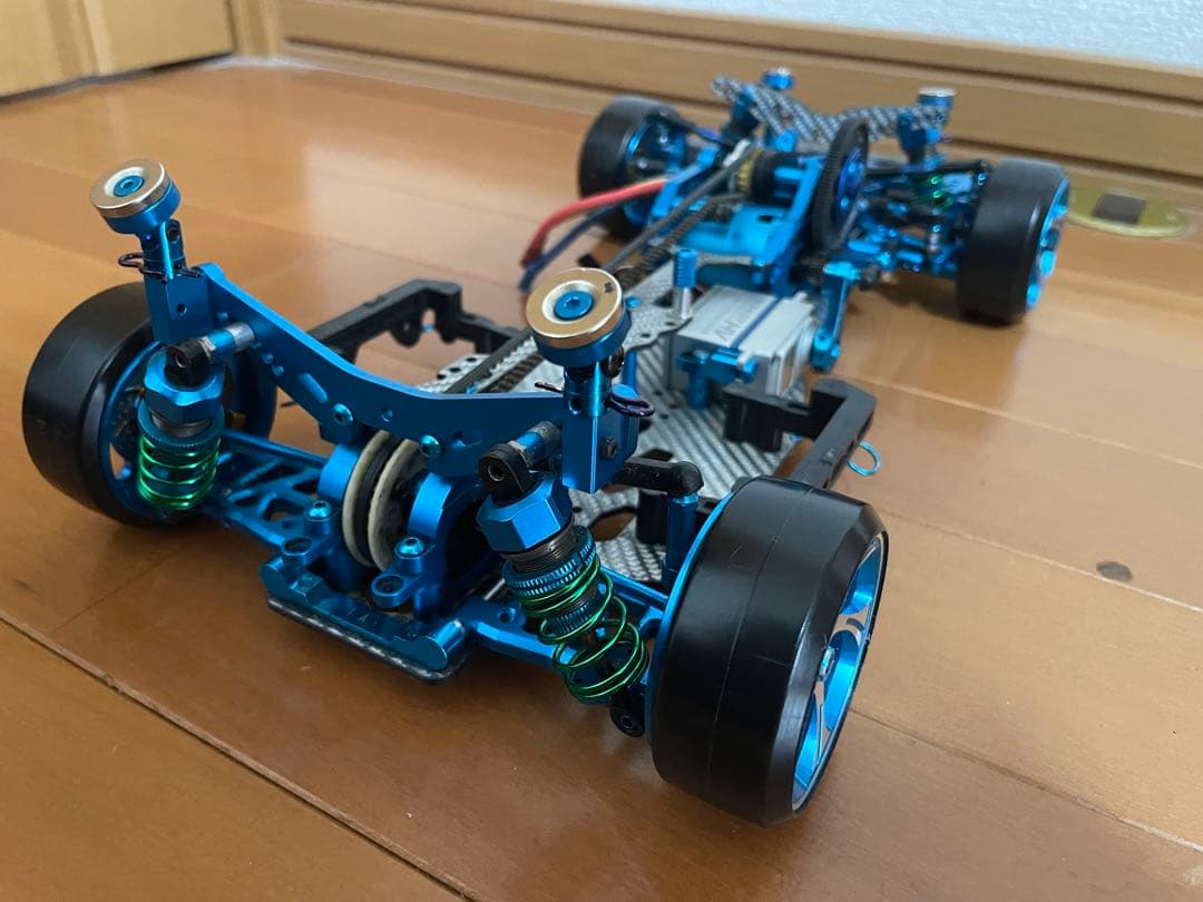 【希少/未走行】タミヤ TA-05 コンバージョン スクエア ホワイトカーボン