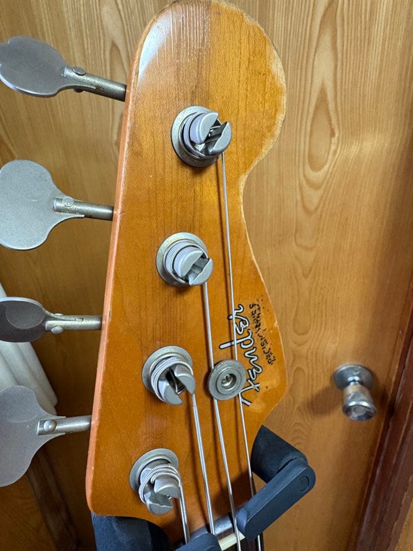 1990年FenderUSA American Vintage bass 62
