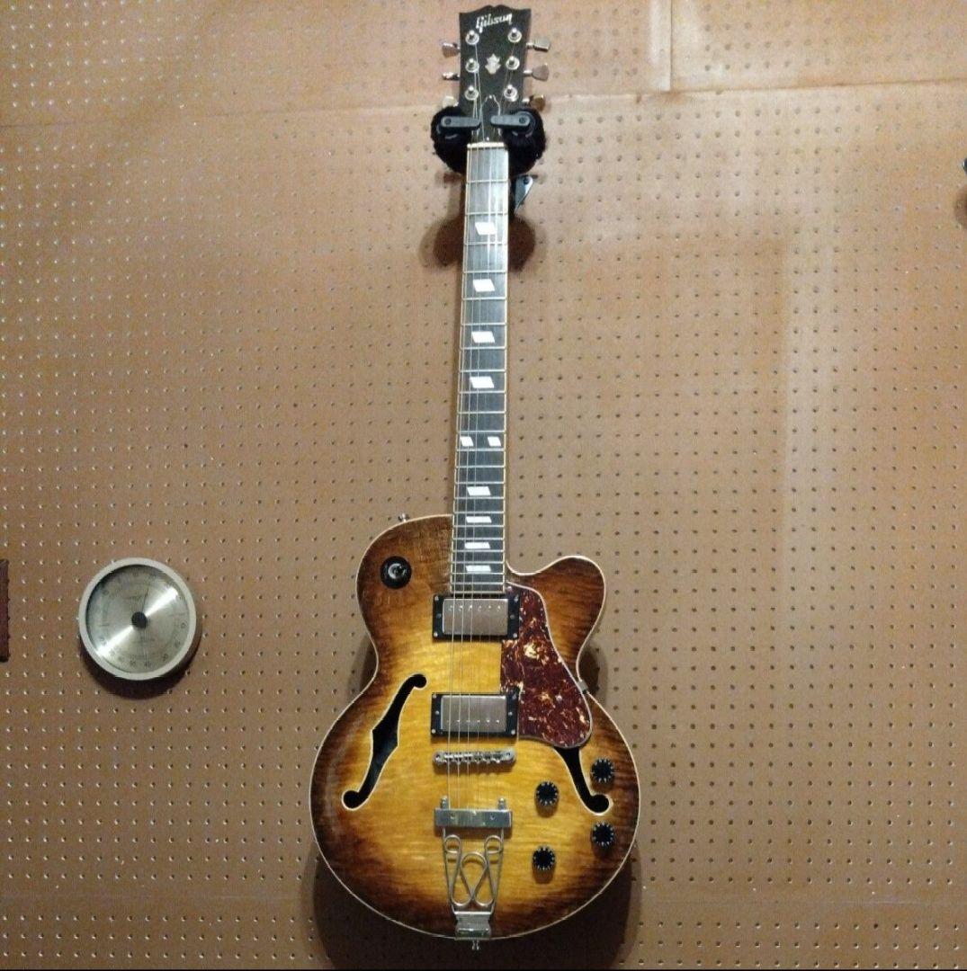 【究極のカスタム品】エピフォン ワイルドキャット