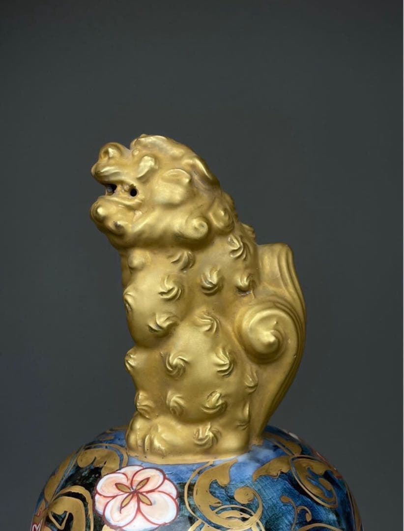 古伊万里 沈香壺 獅子摘 金彩色絵 牡丹獅子図 獅子鈕蓋付大壷 沈香壷