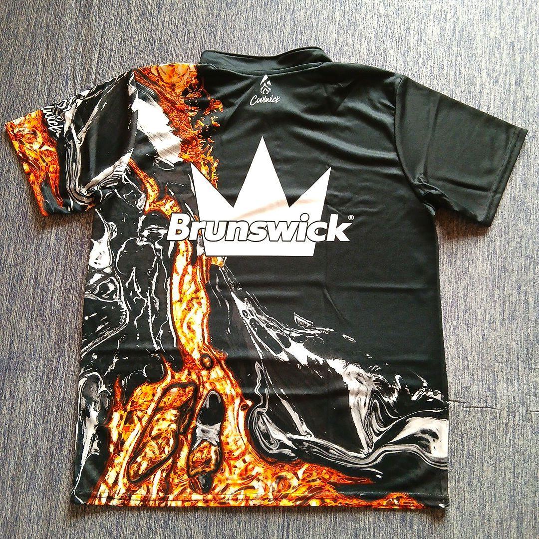 ボウリングウェア　ブランズウィック　ブラック　サイズM　マーブル　ハーフジップ