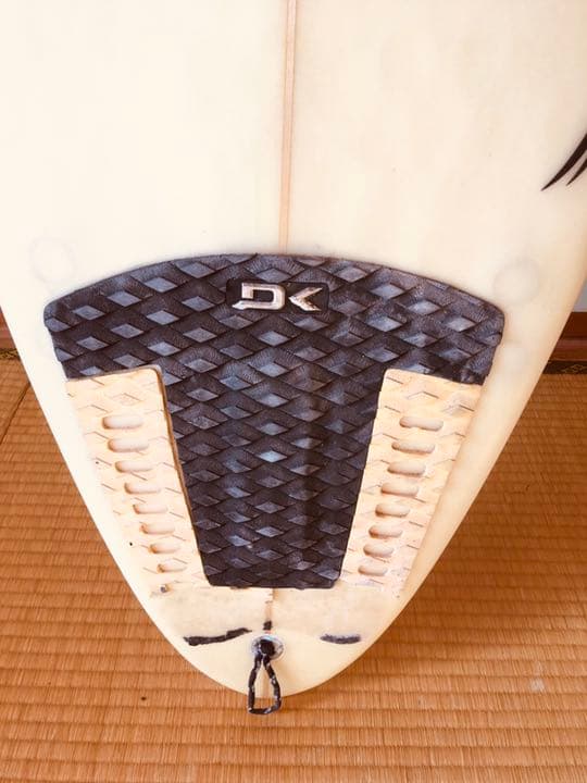 お得！　フィン付　アルメリック　サーフボード FORTNOX 6,1