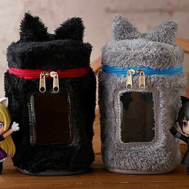 ねんどろいど おでかけポーチねお クロネコ ロシアンブルー フィギュアケース