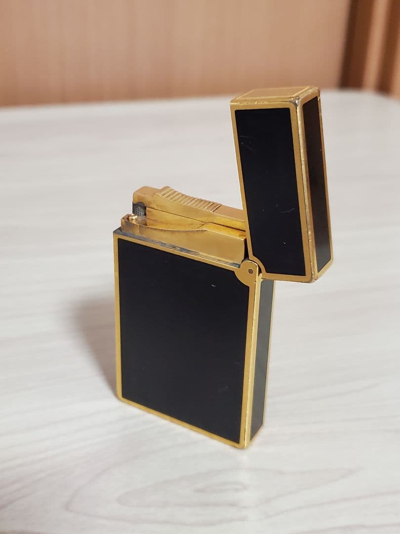 S.T.Dupont エス・ティー・デュポン ガスライター ゴールド×黒