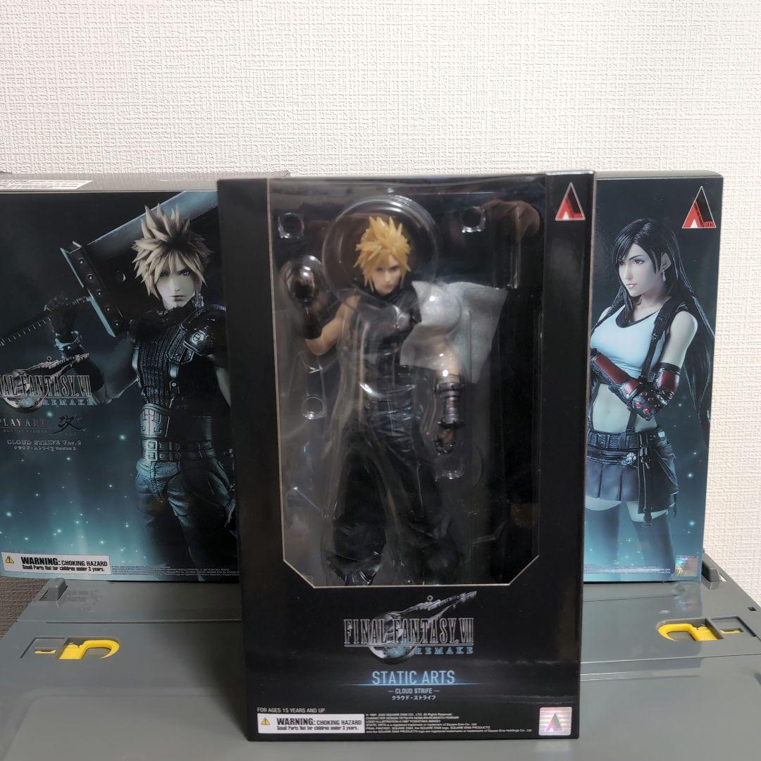 未開封 スタティックアーツ　クラウド 未開封 プレイアーツ クラウド、ティファ