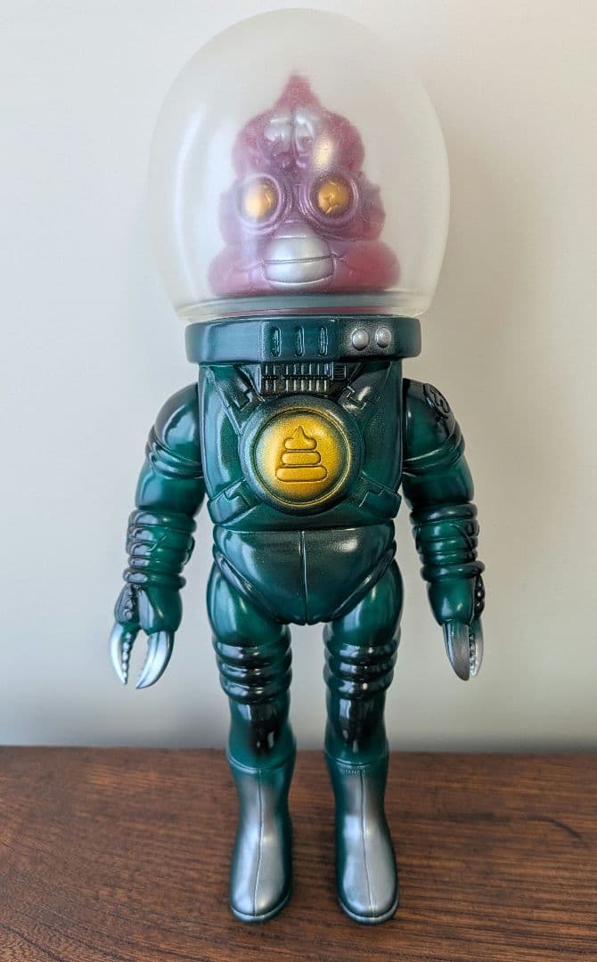 ゴッコ堂 NATAL DESIGN クソルナ ミュータント ソフビ 赤マント付