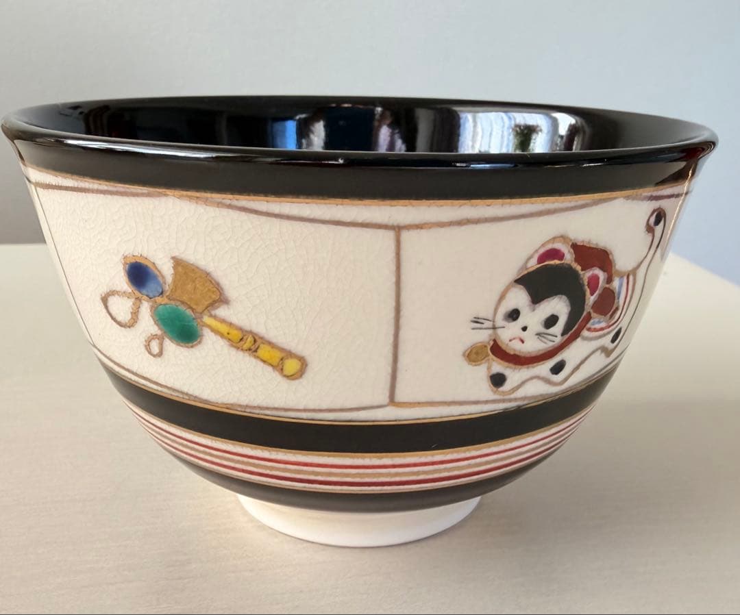 黒仁清　帯亀甲戌　抹茶茶碗