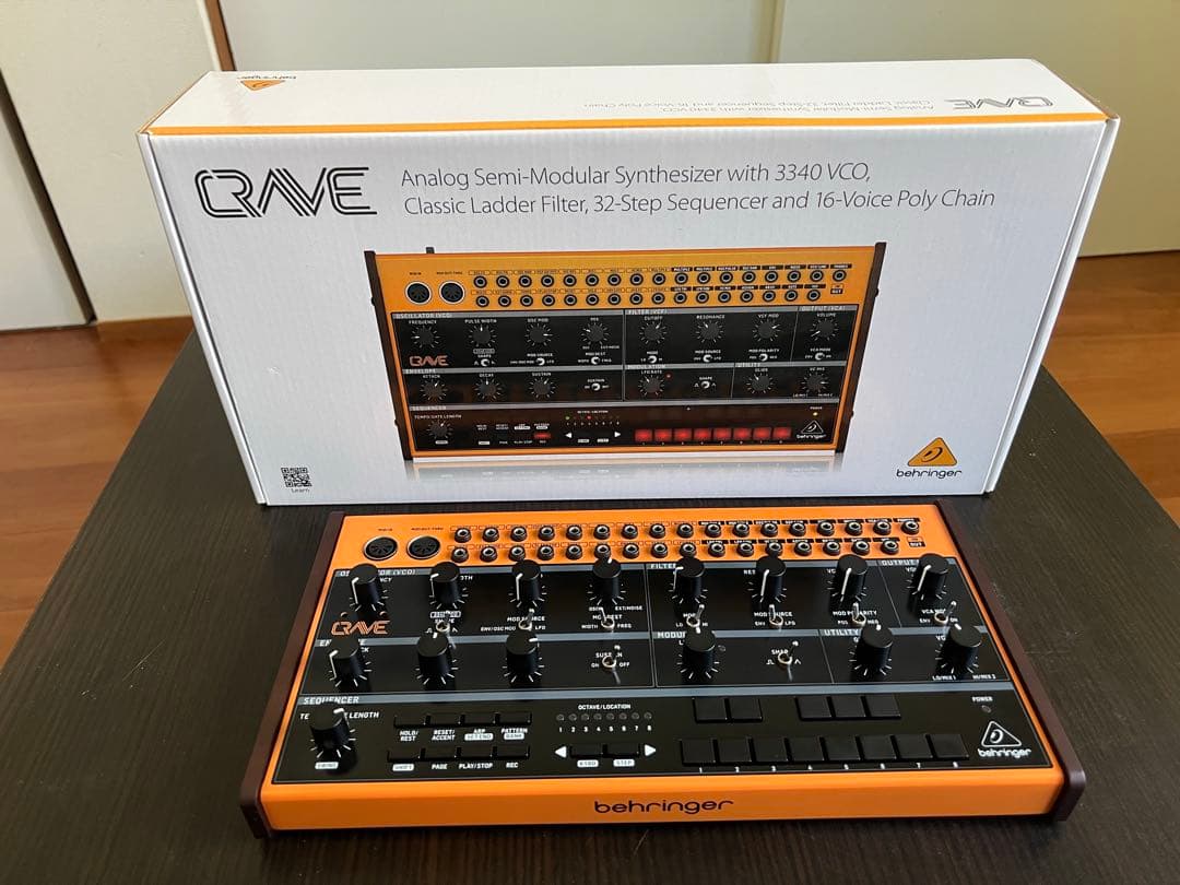 behringer CRAVE アナログシンセサイザー